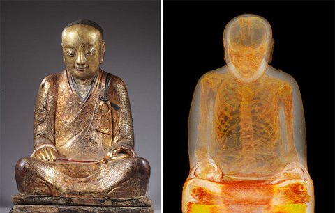 Unikátní snímky: Socha Buddhy 1 000 let ukrývá kostru mnicha