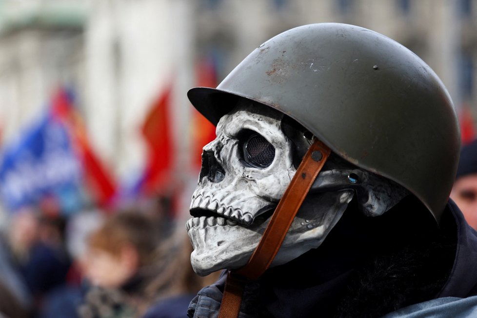 Mnichovská bezpečnostní konference: Protesty proti válce (18.2.2023)