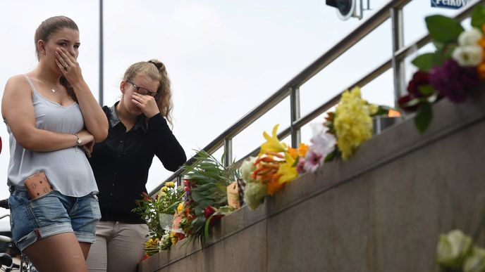 Střelec byl v psychiatrické péči, potvrdila policie na tiskové konferenci.