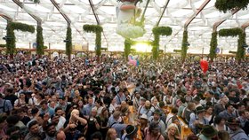 V Mnichově odstartoval pivní svátek Oktoberfest (21.9.2024)