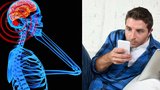 Rakovina, nespavost a výpadky paměti. Jak mobil ovlivňuje lidský mozek?