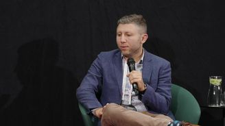 Autonomní vozidla změní městskou mobilitu stejně, jako iPhone inovoval telefony, říká manažer Boltu Autonomní vozidla změní městskou mobilitu stejně, jako iPhone inovoval telefony, říká manažer Boltu