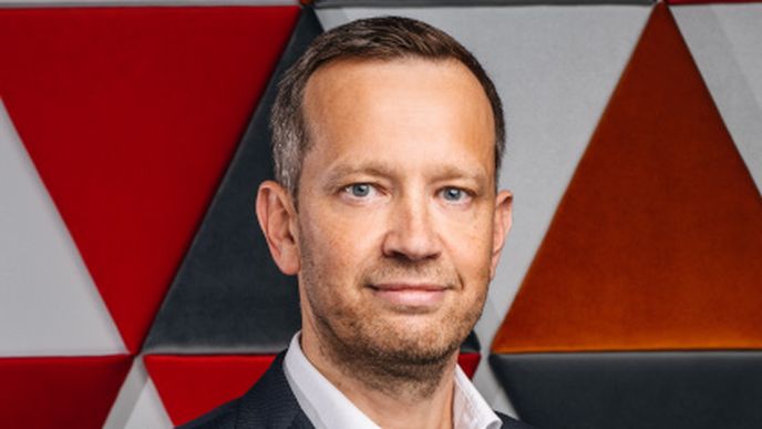 Dvacátníci nepřemýšlejí o tom, jak se zajistí na důchodový věk. Je třeba je přesvědčovat, říká šéf Asociace penzijních společností Radek Moc. Dvacátníci nepřemýšlejí o tom, jak se zajistí na důchodový věk. Je třeba je přesvědčovat, říká šéf Asociace penzijních společností Radek Moc.