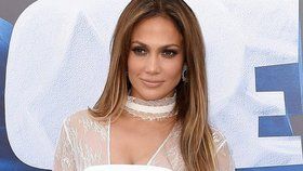 Takto oblečená se Jennifer Lopez naposledy ukázala na premiéře nejnovějšího dílu Doby ledové.