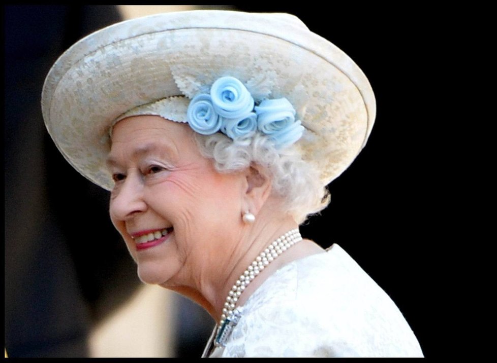 2013: V úterý si Británie připomněla 60. výročí její korunovace.