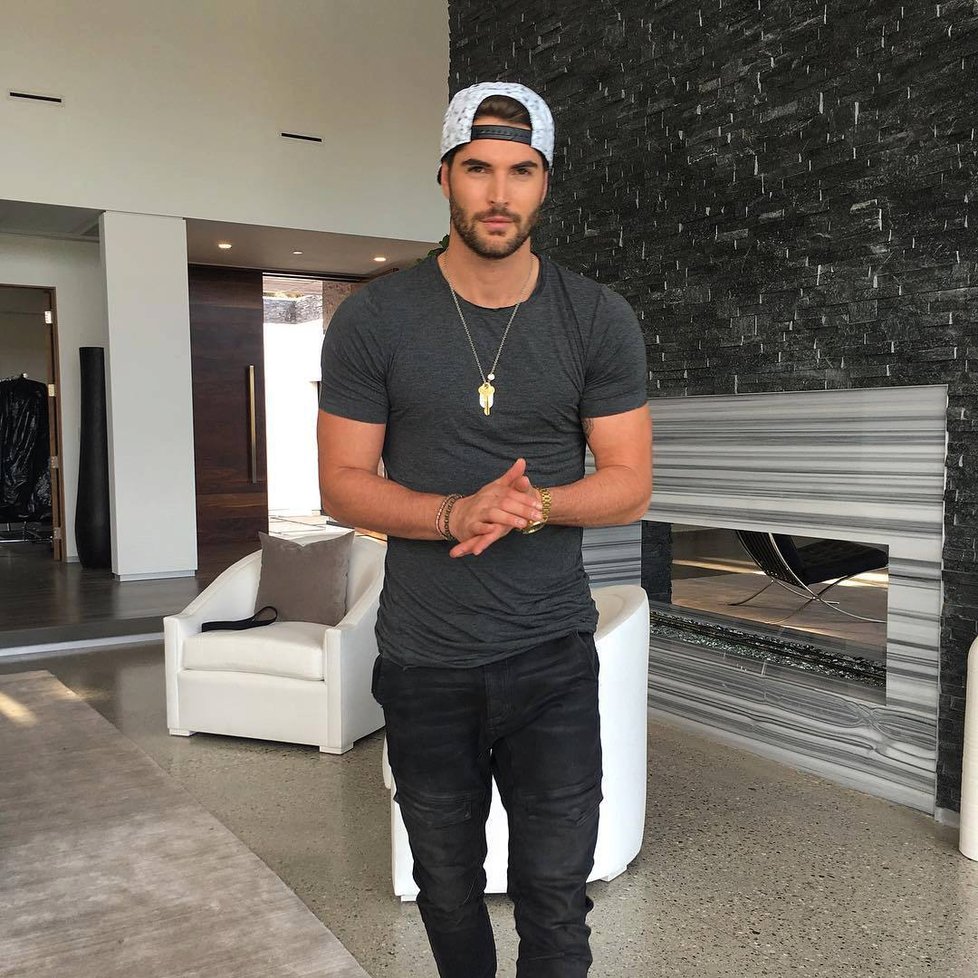 Nick Bateman je momentálně nejvíc sexy mužem sociálních sítí