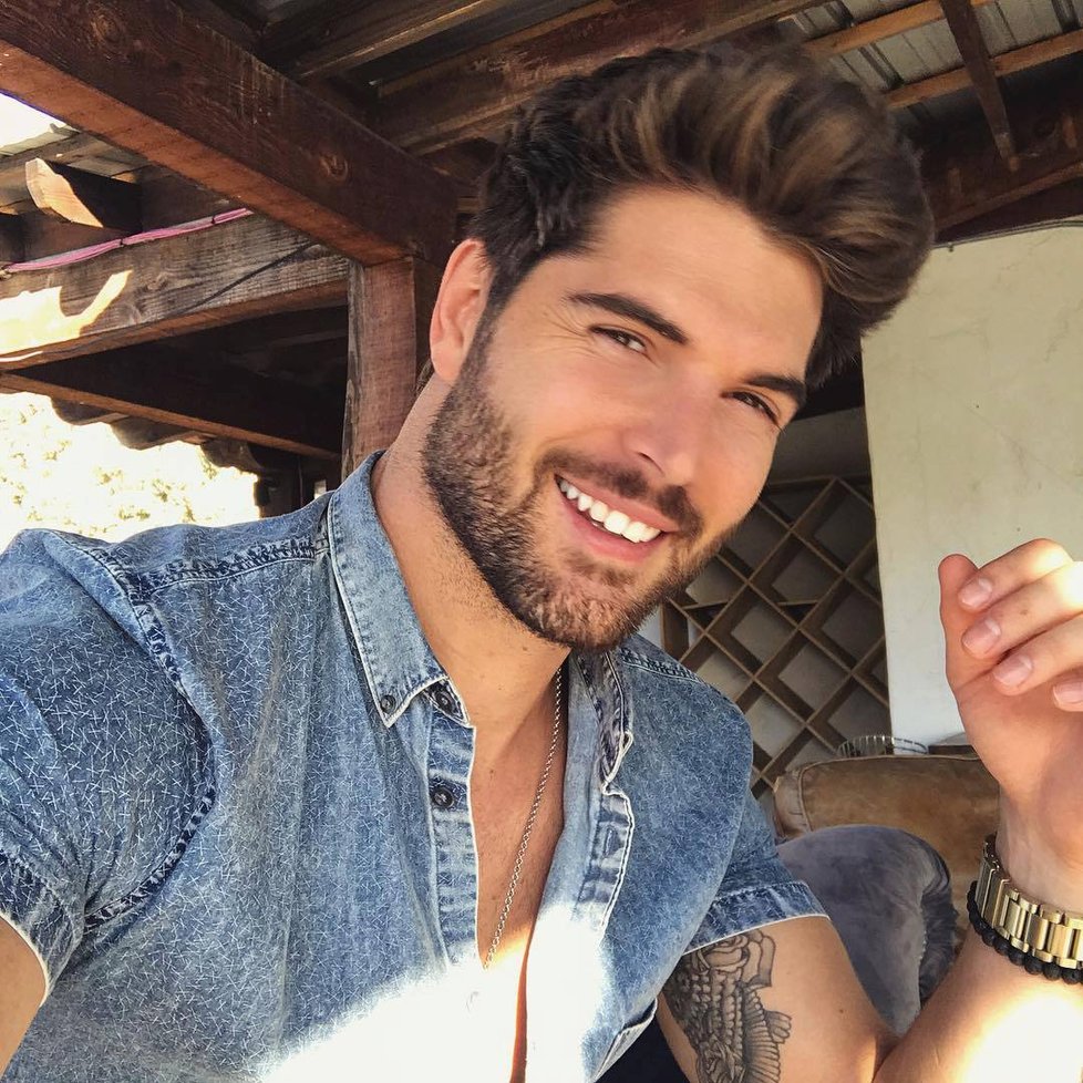 Nick Bateman je momentálně nejvíc sexy mužem sociálních sítí