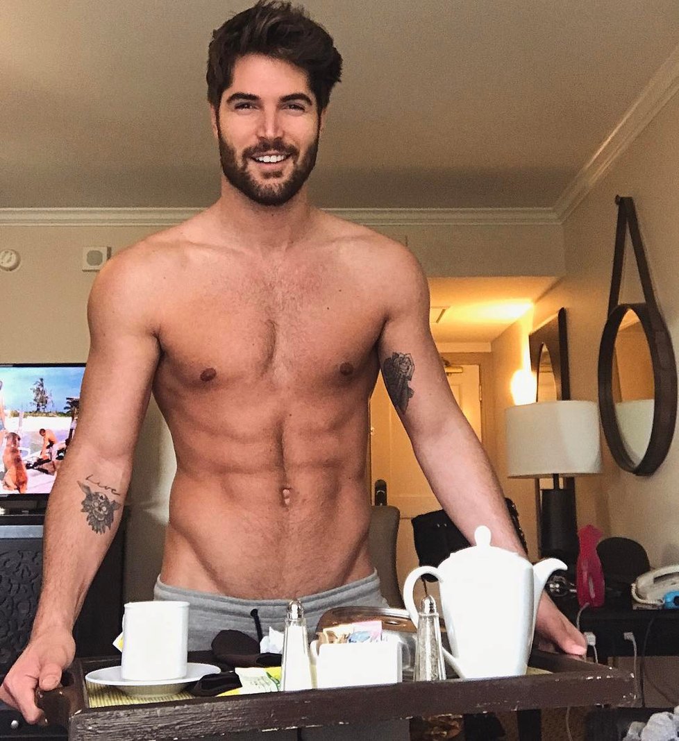 Nick Bateman je momentálně nejvíc sexy mužem sociálních sítí