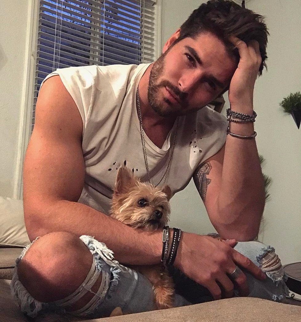 Nick Bateman je momentálně nejvíc sexy mužem sociálních sítí