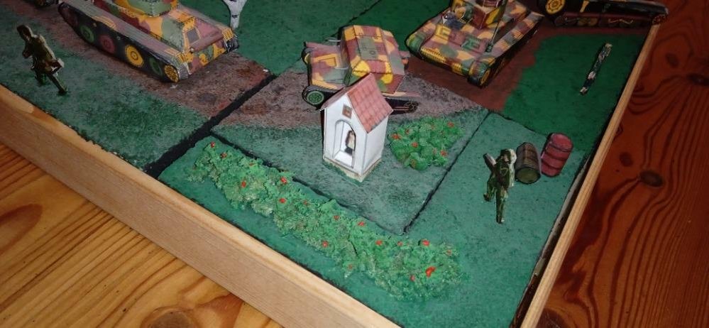 Papírový model vojenského cvičiště přihlásil do soutěže Matěj Blaha 