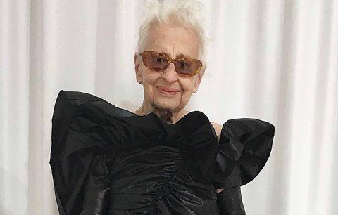 V mládí utekla před nacisty, v 95 letech se stala modelkou!