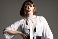 Stop vychrtlosti: Plnoštíhlá Robyn na titulce Vogue