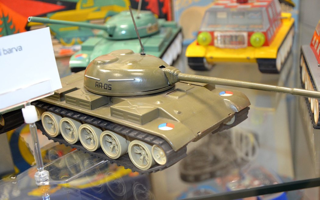 Tank T-54