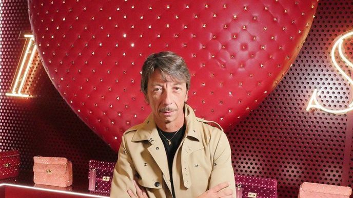 Pierpaolo Piccioli (50), kreativní ředitel módního domu Valentino