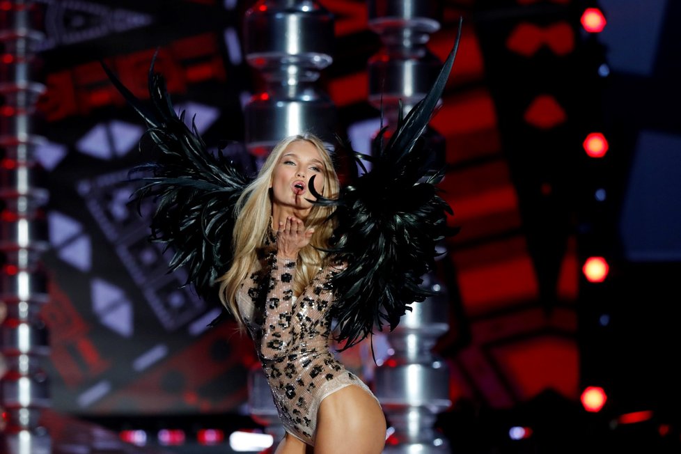 Romee Strijd na přehlídce Victoria&#39;s Secret v Šanghaji