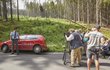 Vozu v příkopu se nic nestalo a byl nadále používán jako Tánino auto.