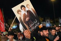 Šéf Pentagonu Hegseth: Nový íránský vůdce byl zraněn a znetvořen! Důkazy ale chybí?