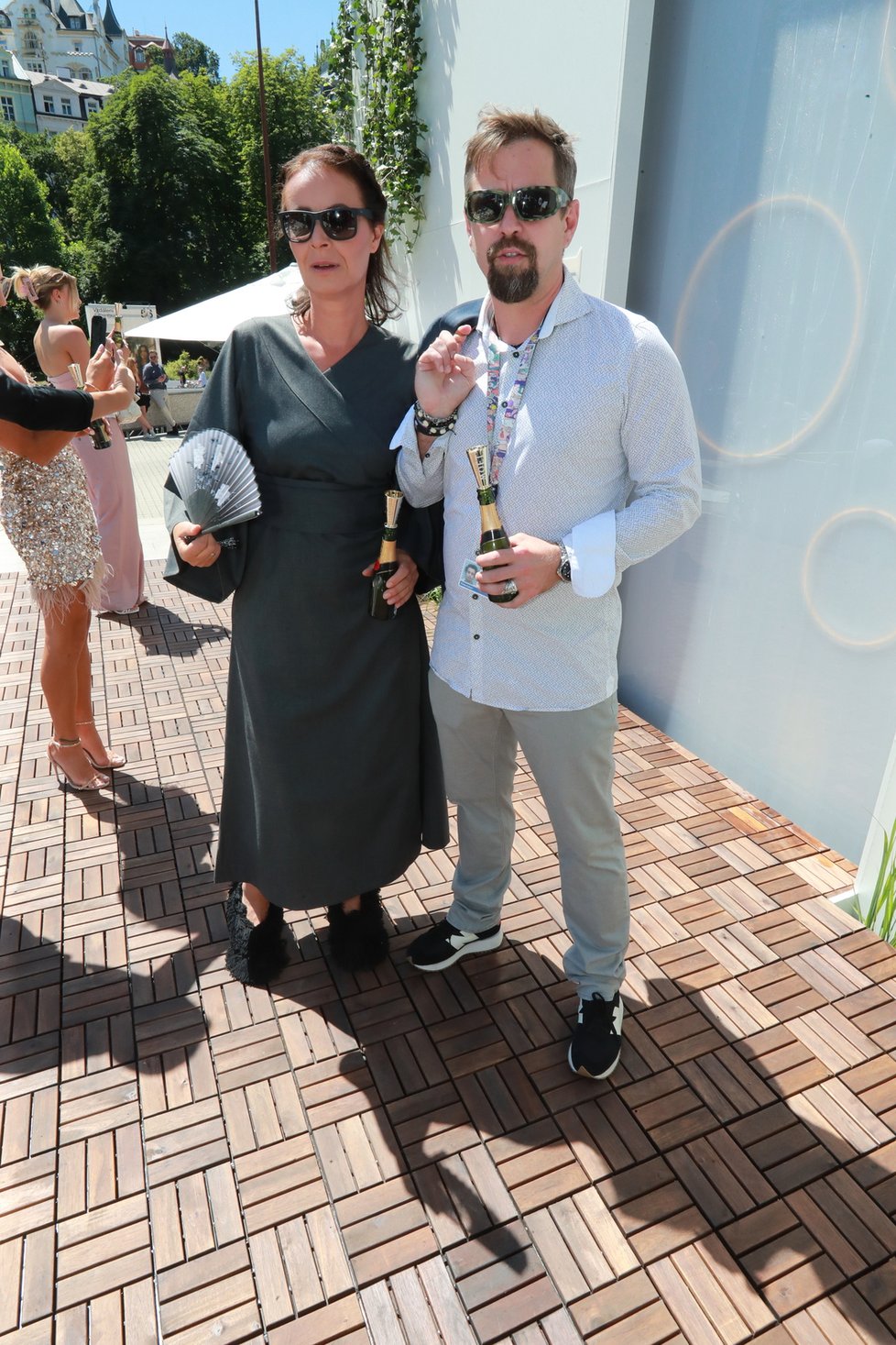 Moët party ve Varech: Lenka Vlasáková a Jan Dolanský