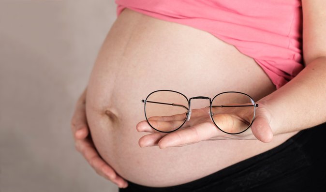 Oči v době těhotenství: Jak se zrak může zhoršit a lze tomu předcházet?