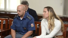 Za brutální vraždu šperkařky si Martina Moláčková odsedí 17,5 roku za mřížemi.