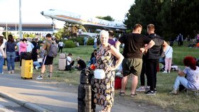 Letiště v moldavském Kišiněvě - evakuace lidí (30. 6. 2023)