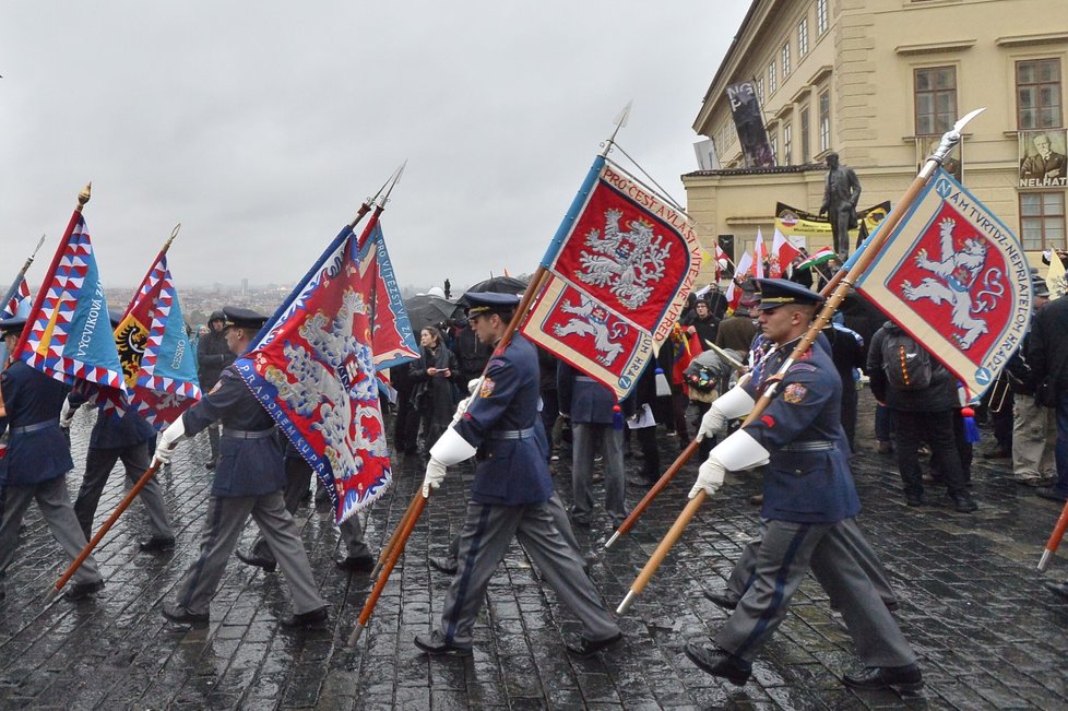 Pochod za monarchii 28. 10. 2018