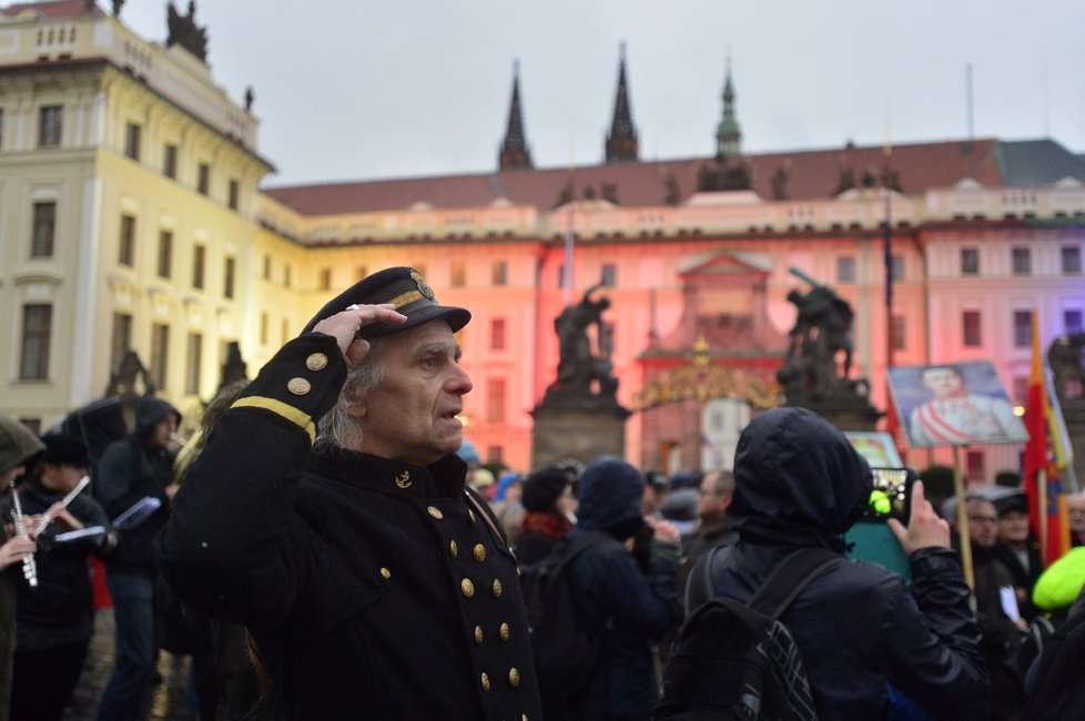 Pochod za monarchii 28. 10. 2018