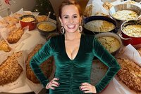 Monika Absolonová: Tradiční vánočky napečené a slavnými rozebrané!