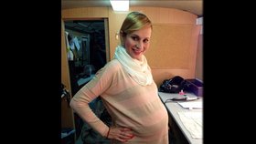 Monika Absolonová si vyzkoušela, jak bude vypadat, až bude těhotná