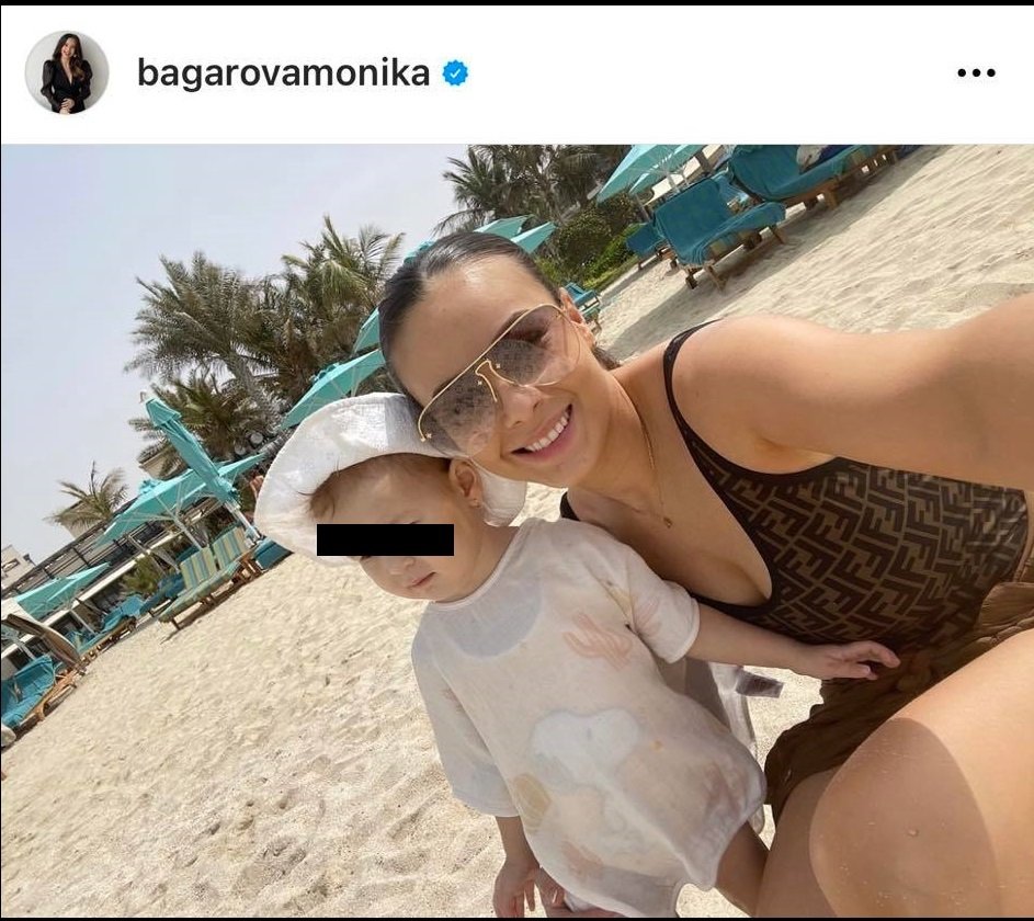 Monika Bagárová s dcerou Rumiou na dovolené v Dubaji