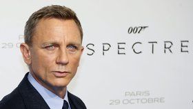 Daniel Craig v bondovce Spectre