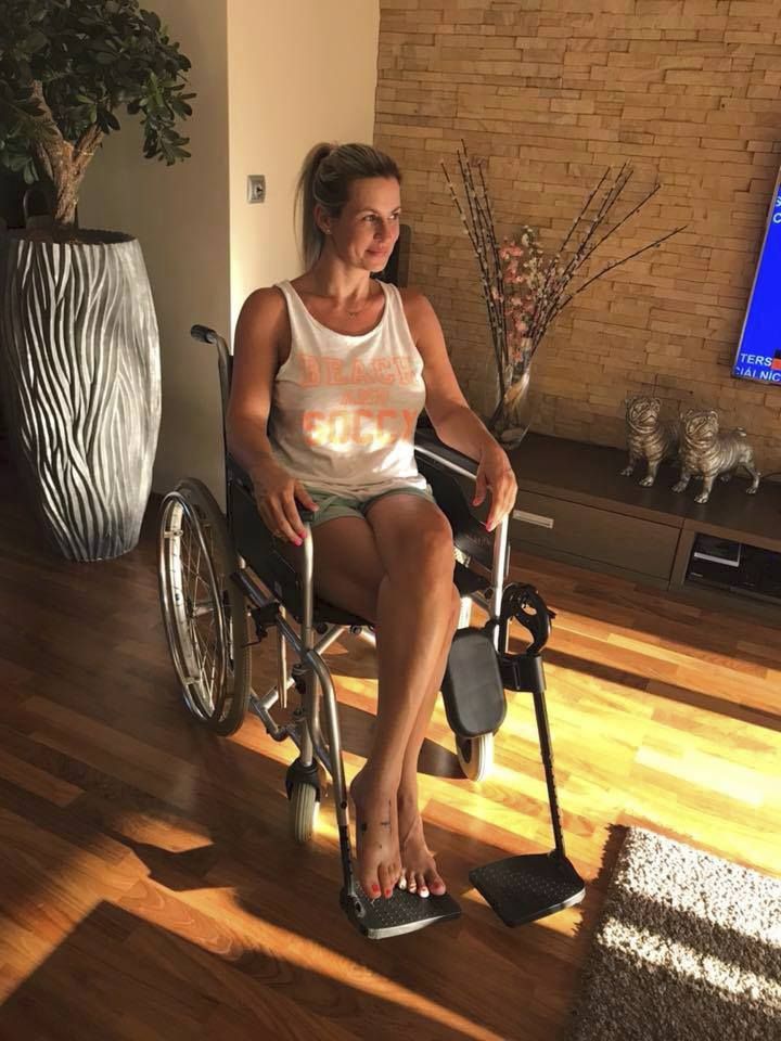 Monika Marešová na invalidním vozíčku