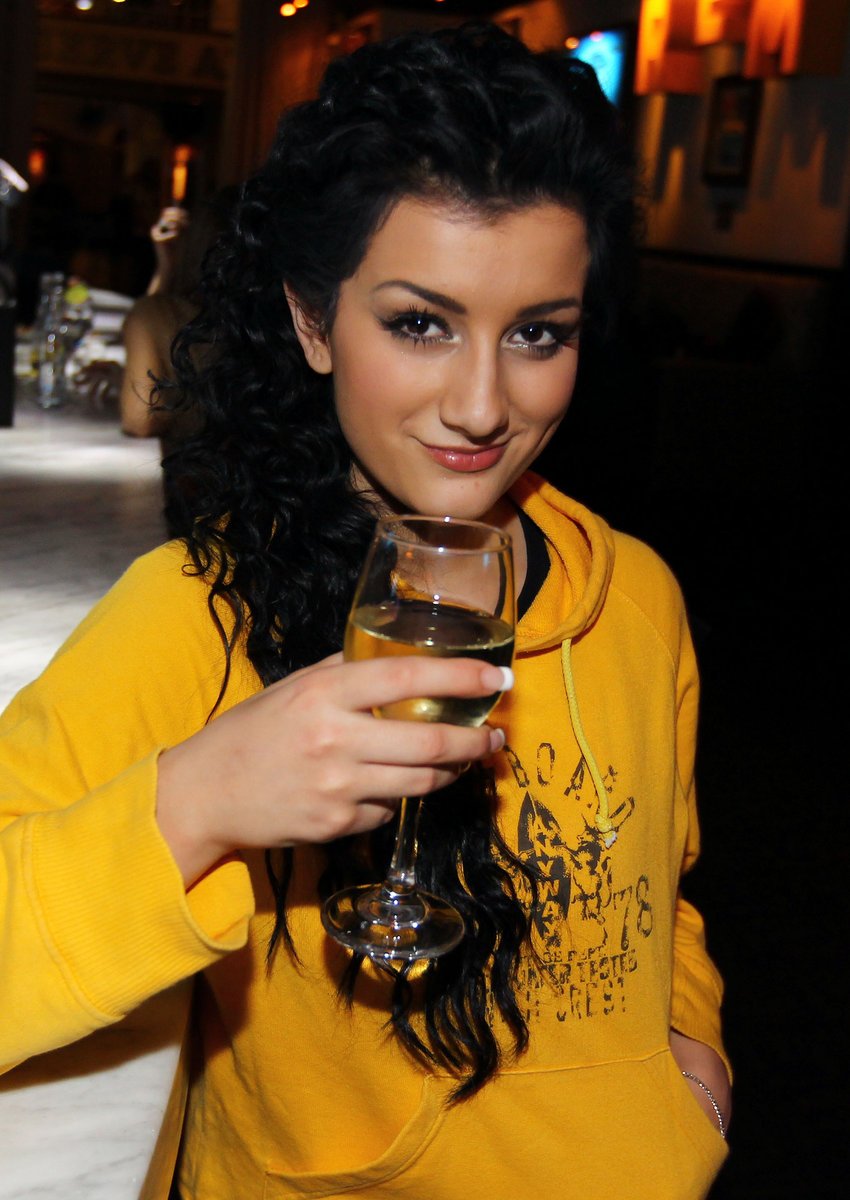Monika Povýšilová utápěla žal ve víně.