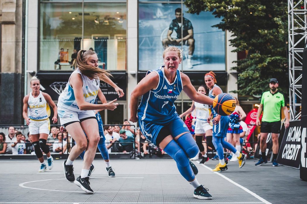 Monika Satoranská je aktuálně nejlepší českou hráčkou basketbalu 3x3