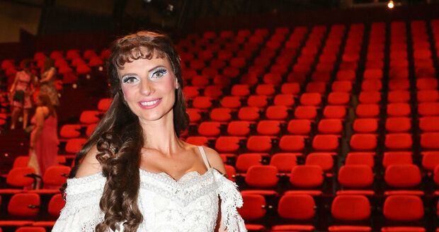 Monika Sommerová se kvůli těhoteství rozloučila s rolí Christine ve Fantomovi Opery
