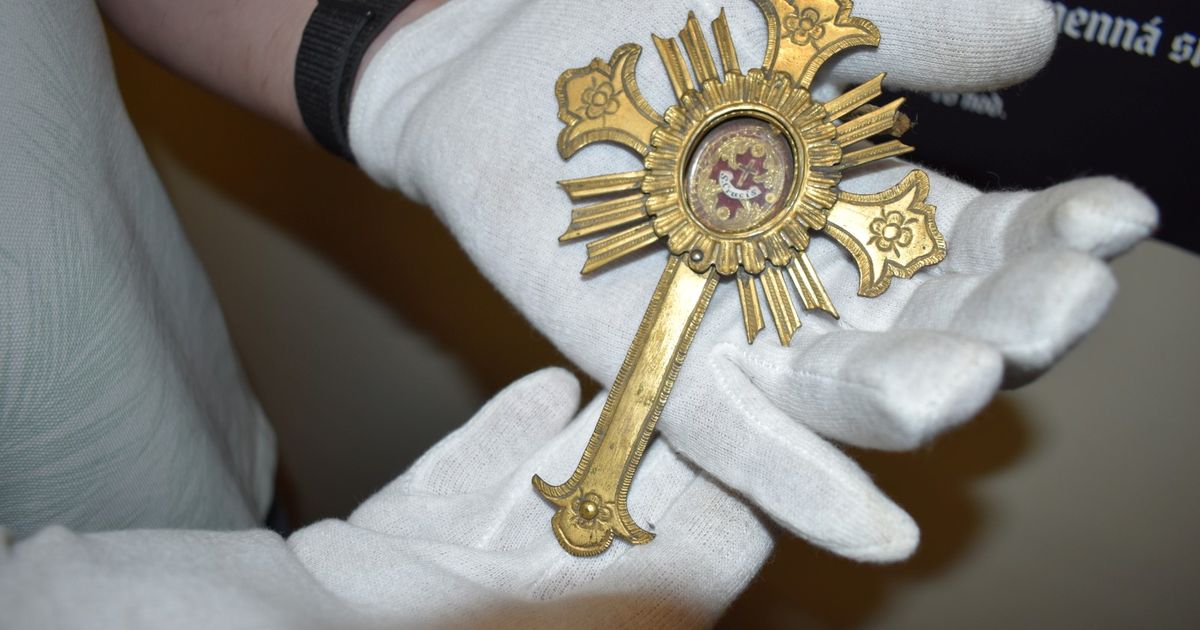 Nový Jičín: En el museo tienen una custodia con las llagas de la cruz de Jesús