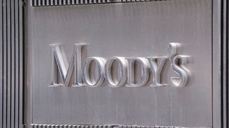 Moody's zvýšila výhled ratingu Česka ze stabilního na pozitivní 