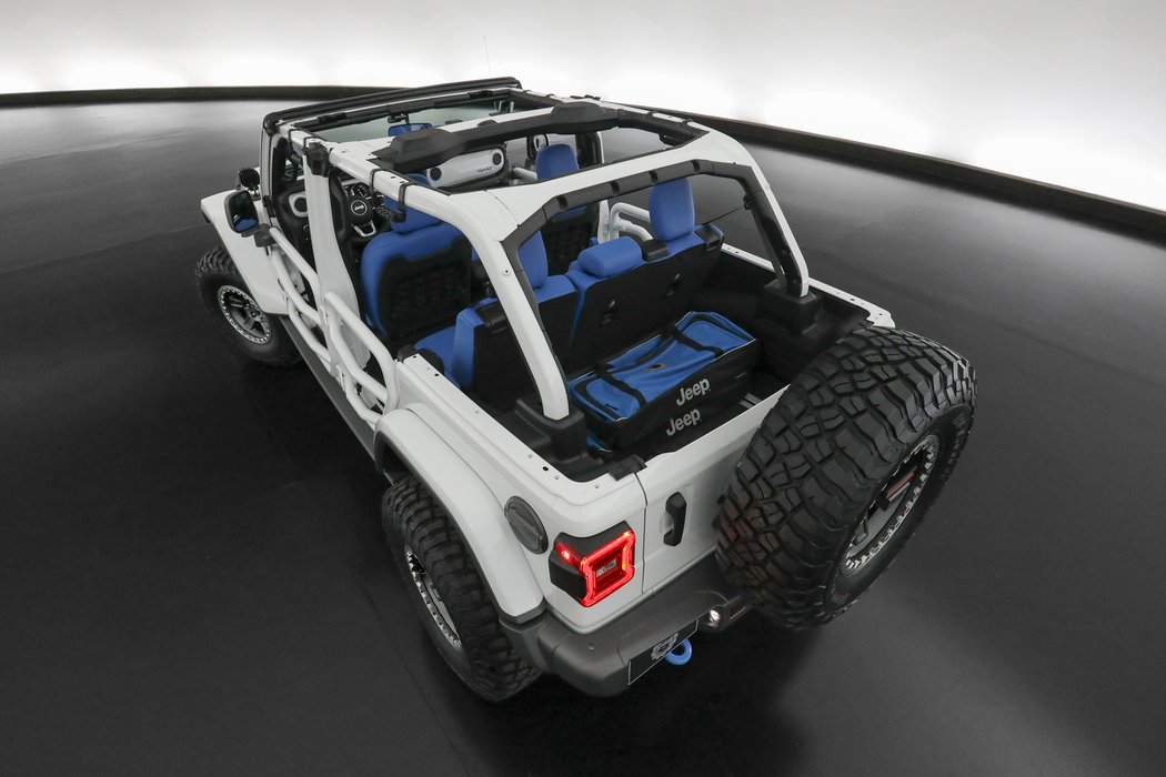 Mopar Jeep Wrangler 4xe concept