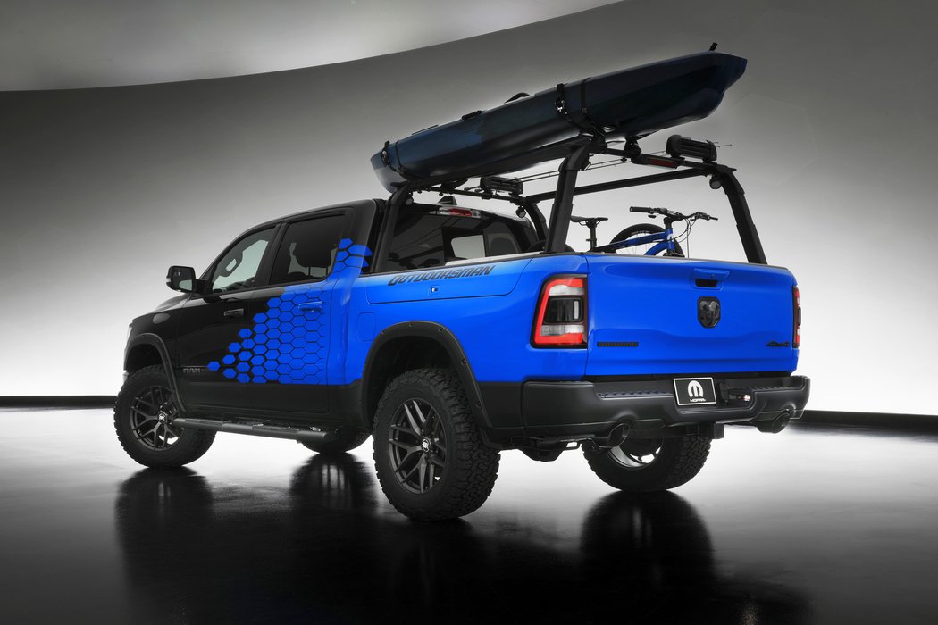 Mopar Ram 1500 Outdoorsman concept