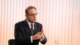 Napětí v České televizi po kritice elitního moderátora: Konec Moravce je blíž?!