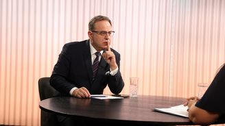 Televizní diskuse týden po Moravcovi: Vyhrála Prima. Česka televize selhala, odehrála druhou ligu Televizní diskuse týden po Moravcovi: Vyhrála Prima. Česka televize selhala, odehrála druhou ligu