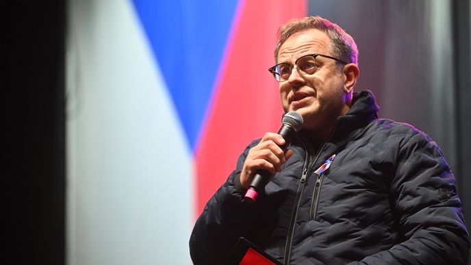 Václav Moravec po 21 letech opustil Českou televizi. Václav Moravec po 21 letech opustil Českou televizi.