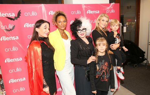 Dana Morávková jako Cruella na Halloween party: Dojemné vzpomínky na mrtvé rodiče! 