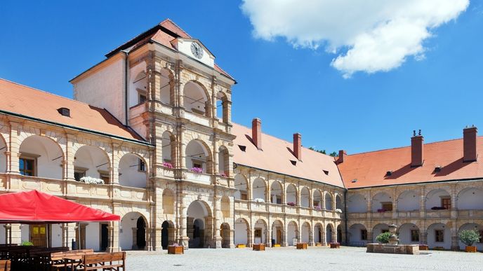 Moravská Třebová, zámek