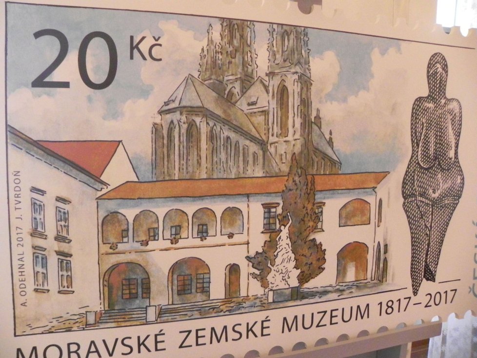 Česká pošta dnes v Brně představila novou příležitostnou známku věnovanou 200. výročí založení Moravského zemského muzea