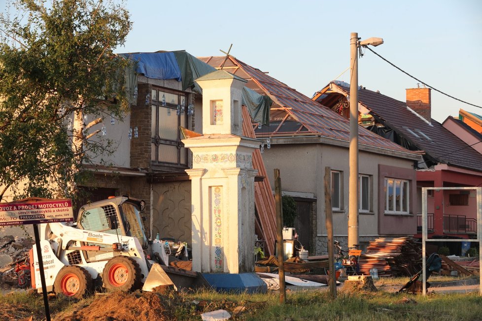 Moravská Nová Ves a obnova obce po ničivém tornádu (28. 6. 2021)