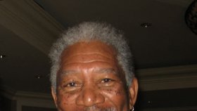 Oscarový Morgan Freeman havaroval