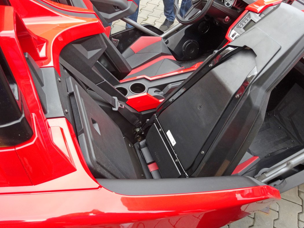 Polaris Slingshot