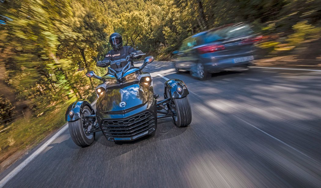 Can-Am Spyder F3