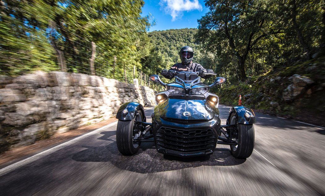 Can-Am Spyder F3